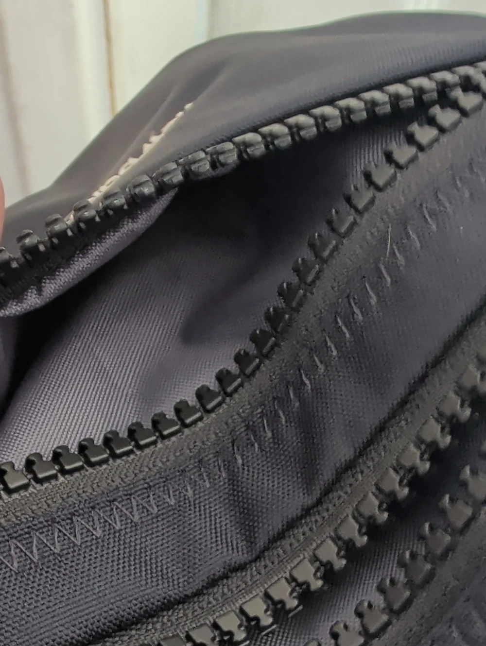 New Balance Urban Sling Bag NWT